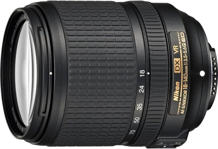 Nikkor 18-140mm f/3.5-5.6G ED VR DX: Всичко в Един Обектив